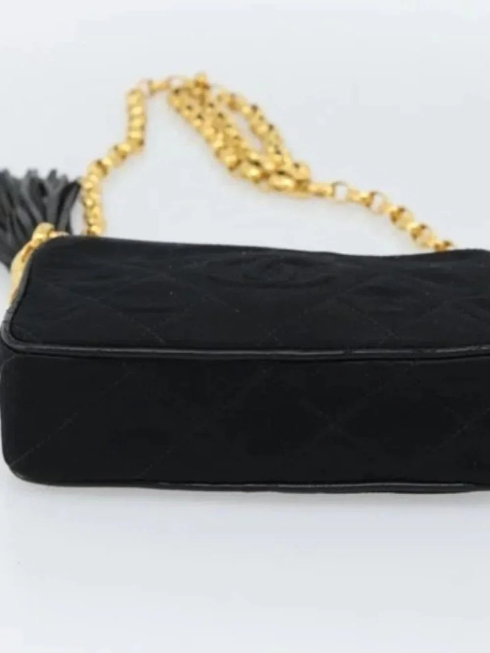 CHANEL Matelasse Chain Shoulder Bag Satin Black Gold CC Auth 189794V